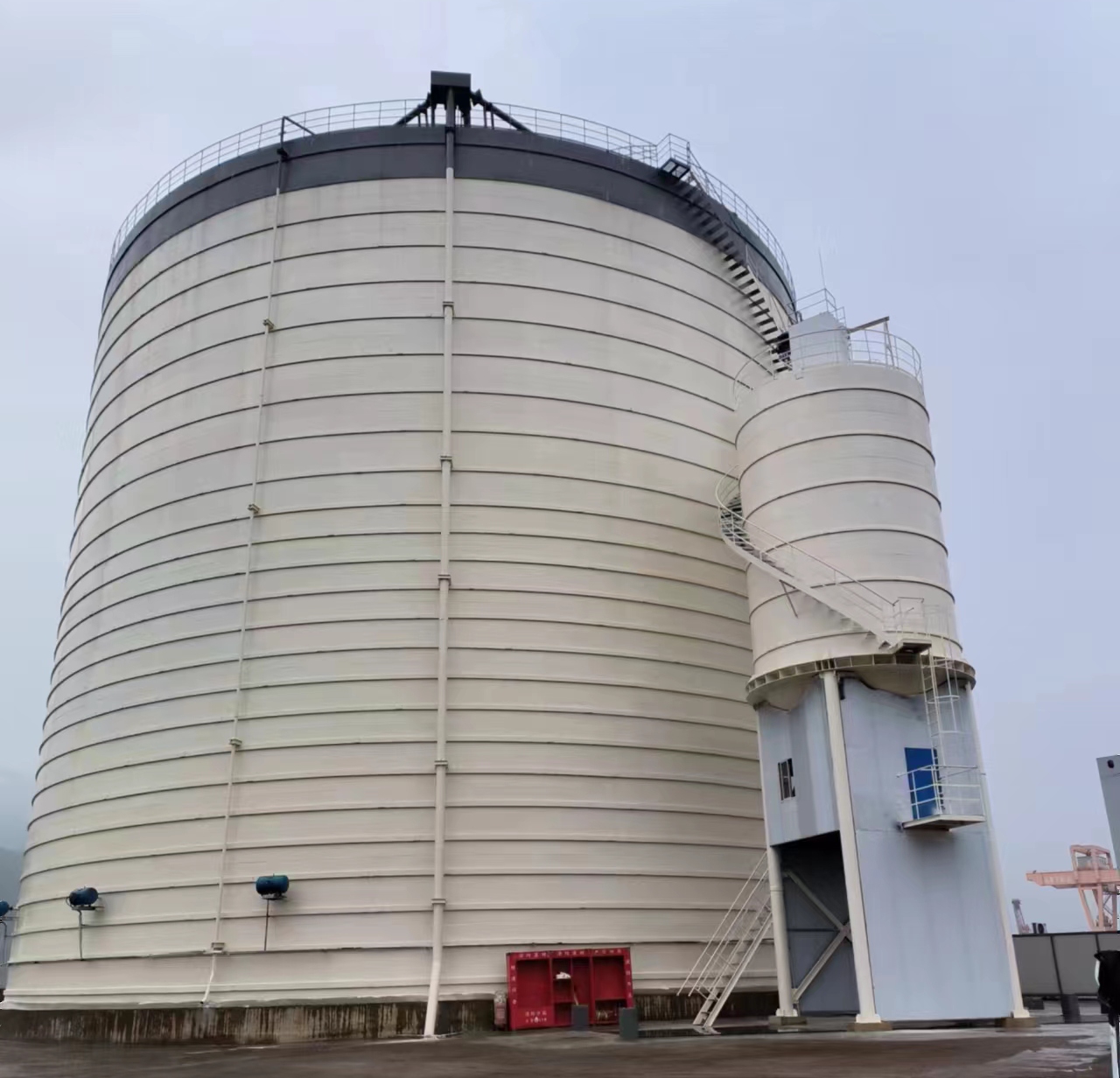 九所镇10万吨水泥钢板库